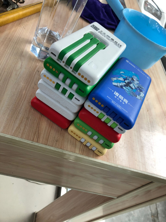 5000毫安充电宝 5000毫安充电宝,方...