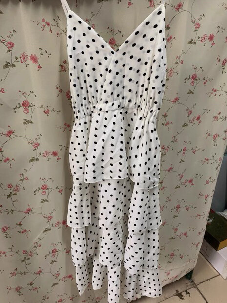 2021春夏新款小香风吊带蛋糕裙波点海边度...