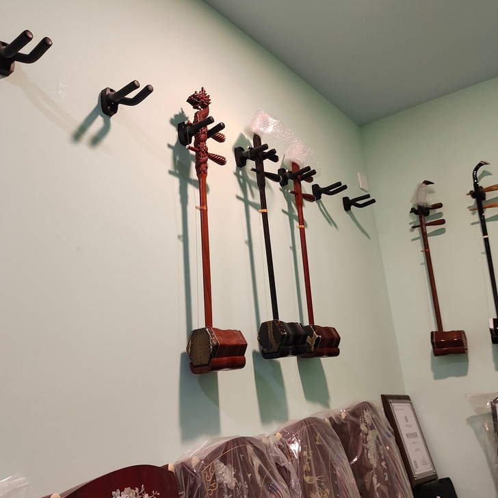 琴行退出二胡行业，所有二胡特价出，零售价2...