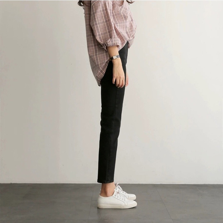 布琳家黑色高腰直筒牛仔裤女显瘦烟管裤202...