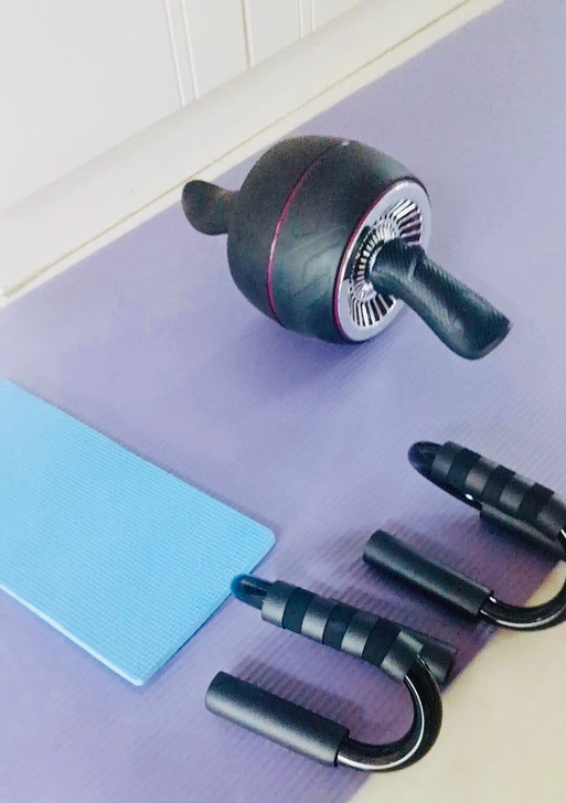 自动回弹健腹轮腹肌滚轮健身初学者收腹家用男...