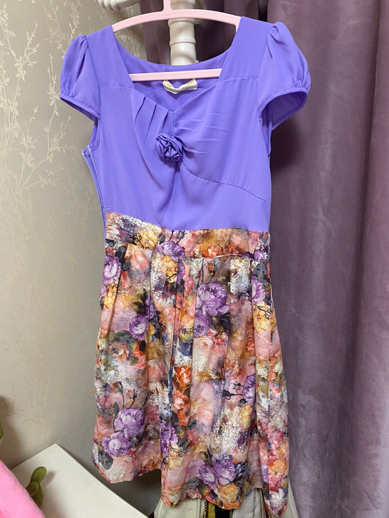 衣服都是在家实拍的！