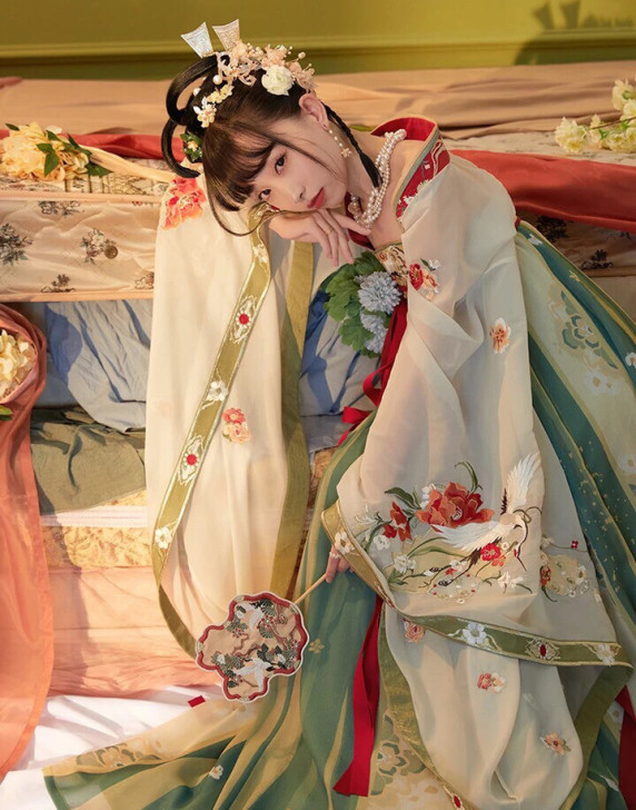 【汉服出租】十三余兮光美人齐胸儒裙,首租!...