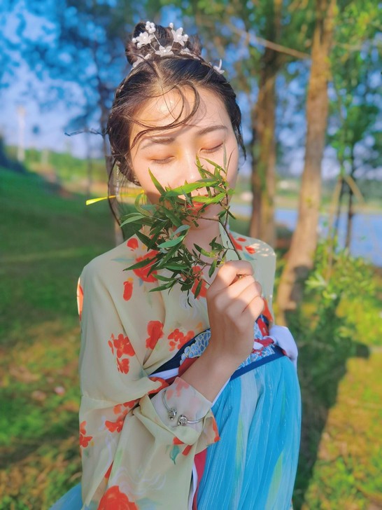 龙女汉服十三余小豆蔻儿女日常学生古装仙女裙...