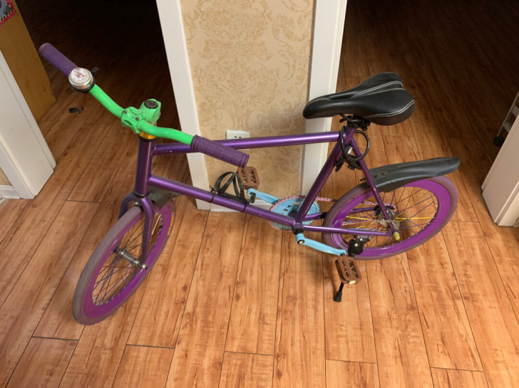 死飞自行车 紫色 挺新的