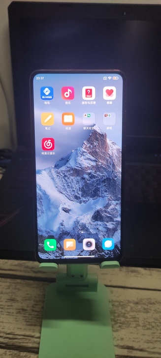 自用红米k20pro 6+128。有一点小...