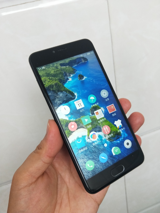 魅族 魅蓝5 3G+32G 全网通4G手机...