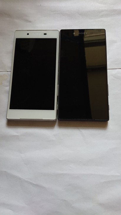 索尼Ｚ5  E6683双卡手机，二手功能正常