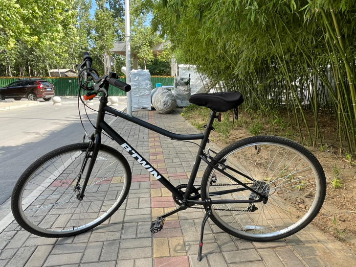 今年四月份购买的  迪卡侬平把钢架轻便公路...