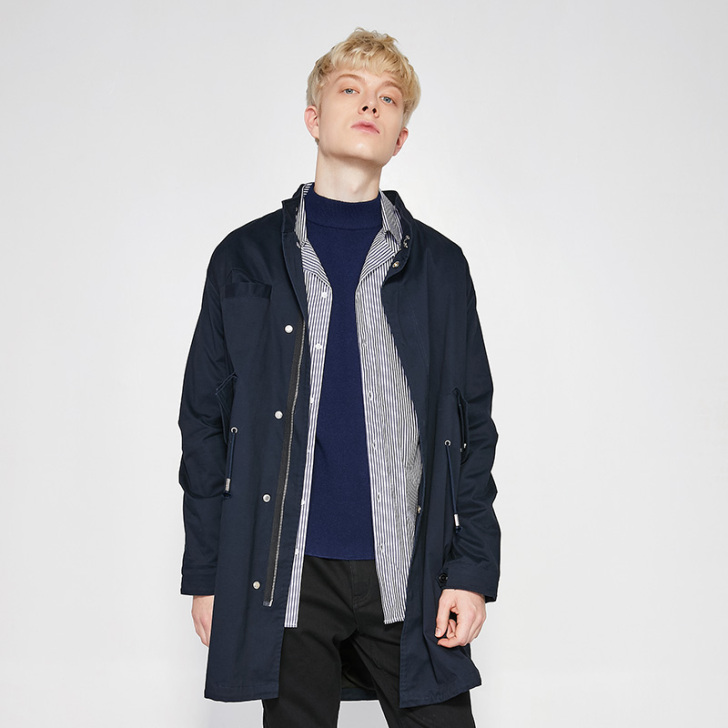 西遇男装2018春季新款立领拉链抽绳束腰风...