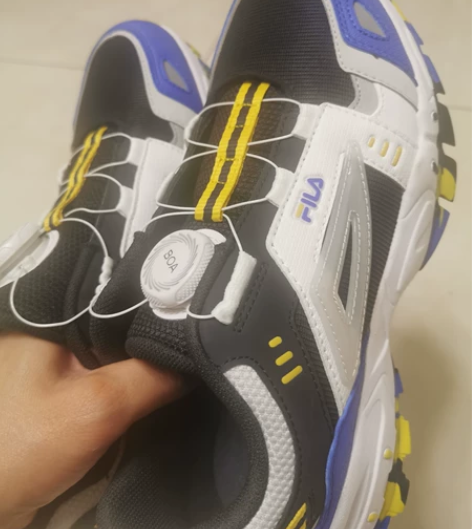 全新斐乐38码，小孩喜欢穿其它类运动鞋，闲...