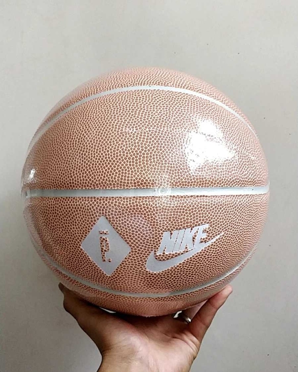 Nike篮球 全新耐克7号吸湿篮球 篮球7...