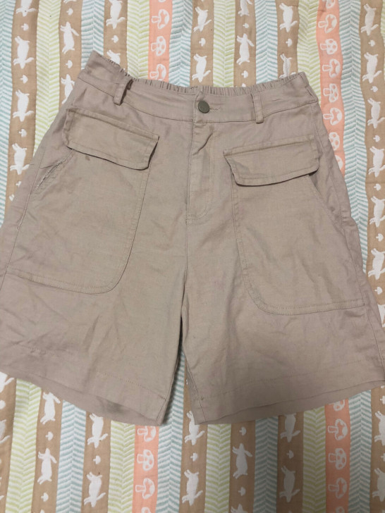 2XL码米色短裤