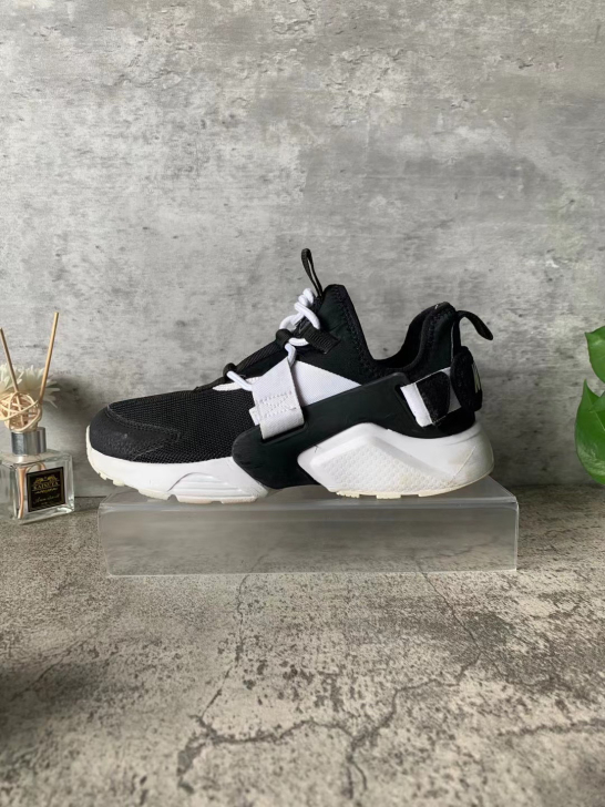 100元 37.5码耐克Nike华莱士缓震...
