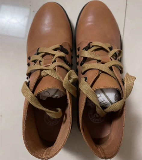 骆驼全新纯皮女单鞋，尺码37 全新买来闲置...