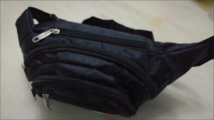 腰包男女多功能收钱包耐磨防水大容跑步运动包