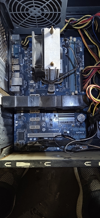 技嘉F2a55-DS3主板和X4-730四...