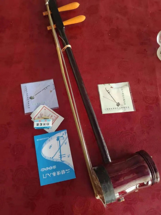 二胡全新初学者演奏者新手学生圆筒二胡乐器送...