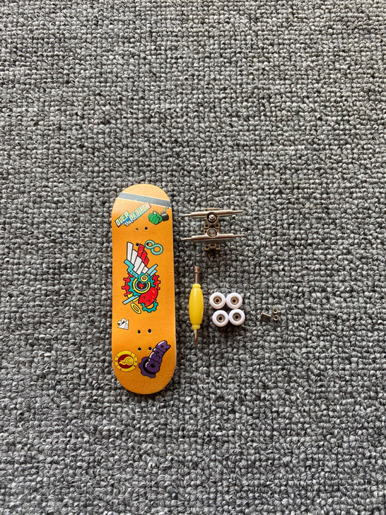 无限手指滑板兰加历