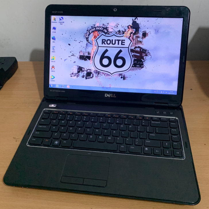 戴尔笔记本电脑，9成新，4g运行内存，50...