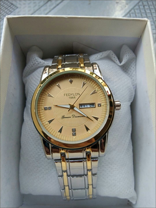 捡漏低价出瑞士高档全自动机械手表日历时尚商...