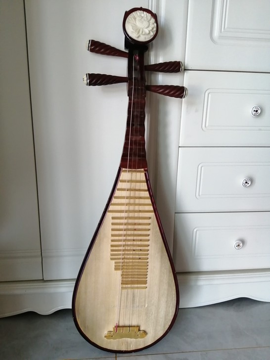 琵琶儿童初学练习琴 ，面板材质：梧桐木，琴...