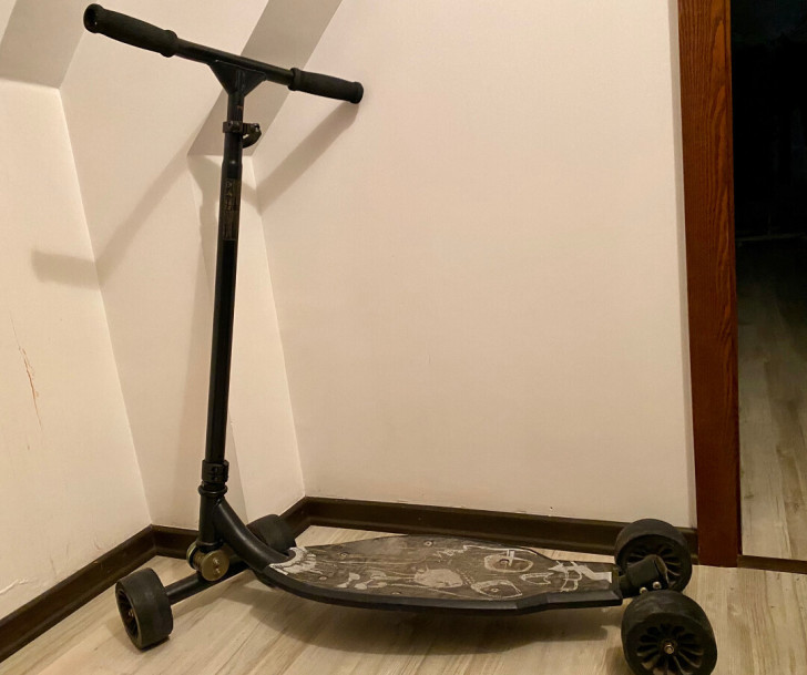 迪卡侬四轮滑板车 7成新，非常结实的金属制...