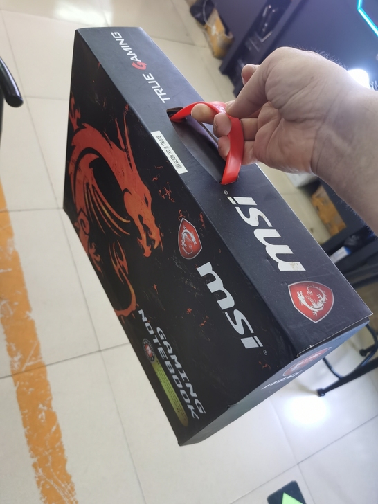 微星GL62游戏本 2018年购入微星游戏...