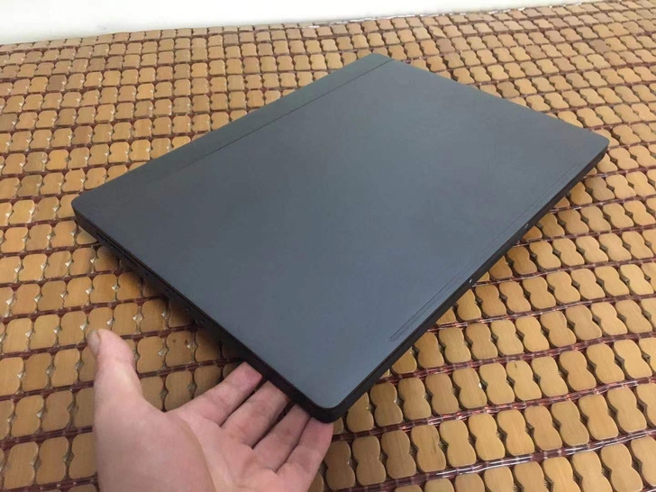 9新小米1060/6g显卡游戏本，吃鸡游戏...