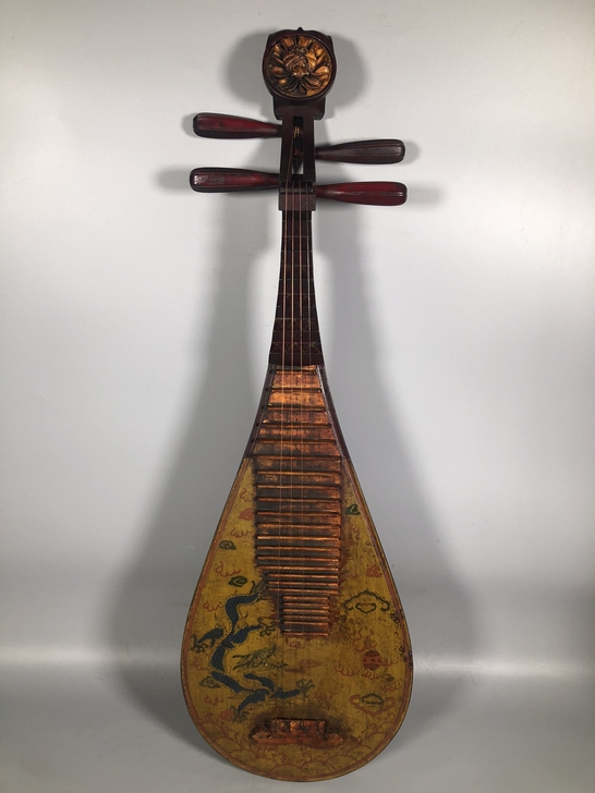 旧藏木胎漆器腾龙戏珠图案四弦琵琶弹拨乐器一...