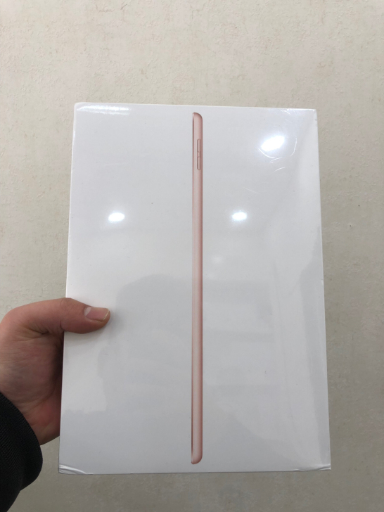 2019款IPad 国行全新未拆封