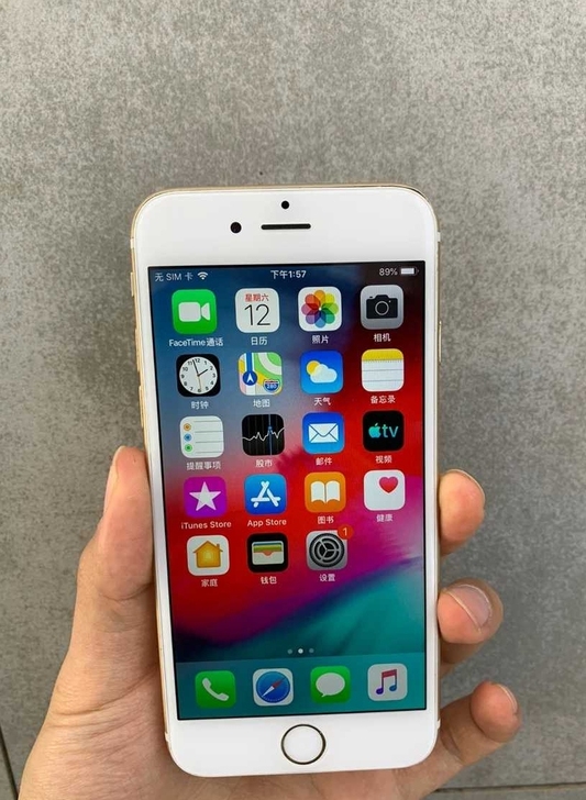 iPhone 6，64G国行原装，支持三网...