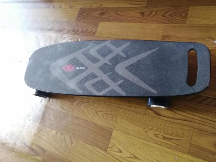 游鱼s1电动滑板车