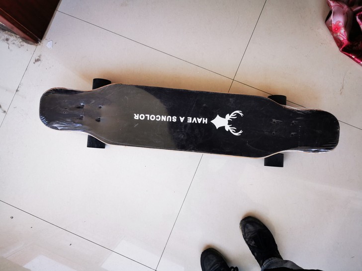 新滑板， 长105cm