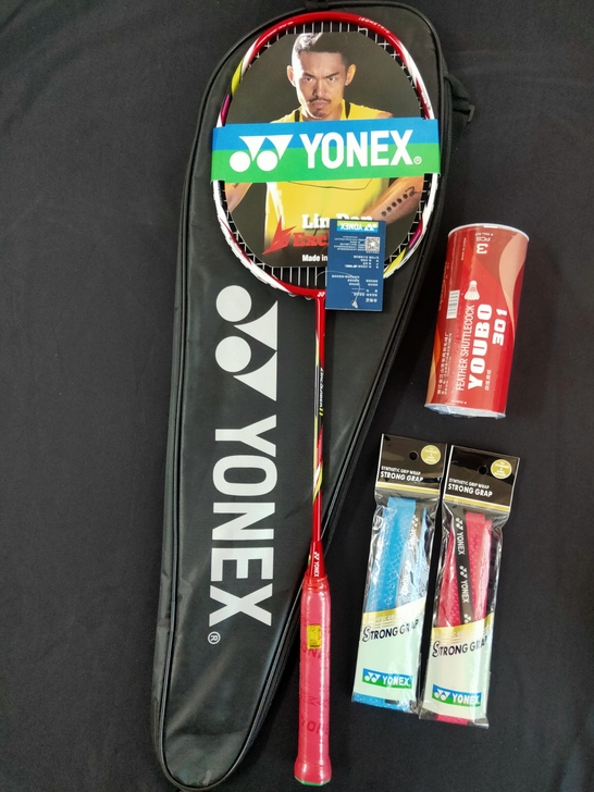 全新尤尼克斯弓箭11超轻全碳素羽毛球拍 单...