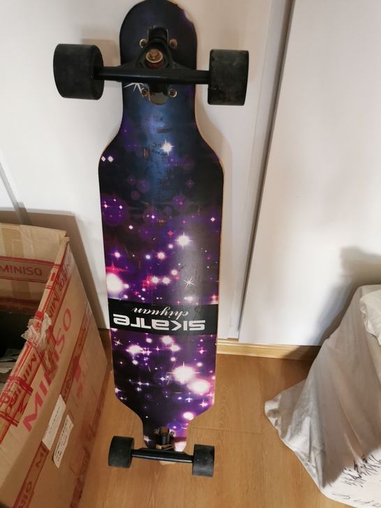 滑板 1米长舞板 一共有两个 新的一点的1...