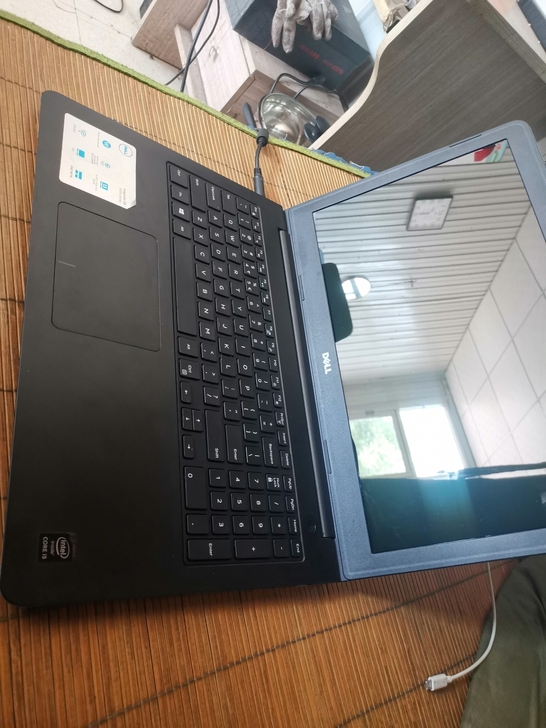 家里闲置，戴尔薄笔记本电脑，买了没怎么用，...