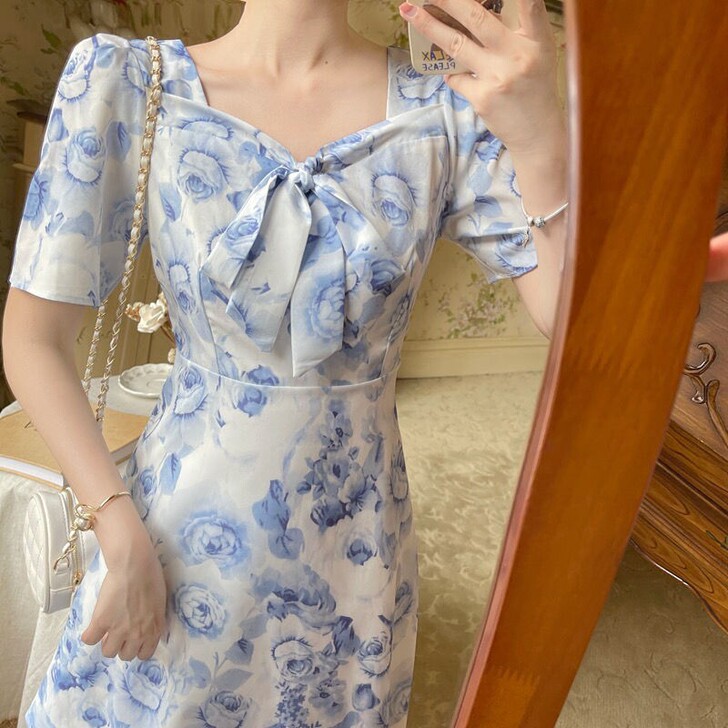 2021夏季新款女装法式复古气质小裙子温柔...