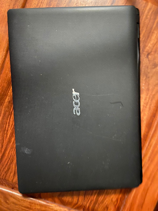 Acer宏基笔记本电脑,型号星锐4750G...