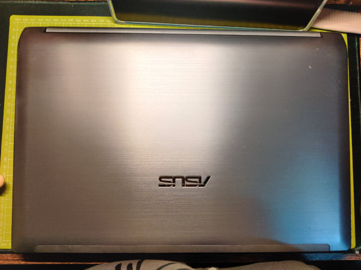 华硕15.6英寸N53S，闲置二手电脑，明...