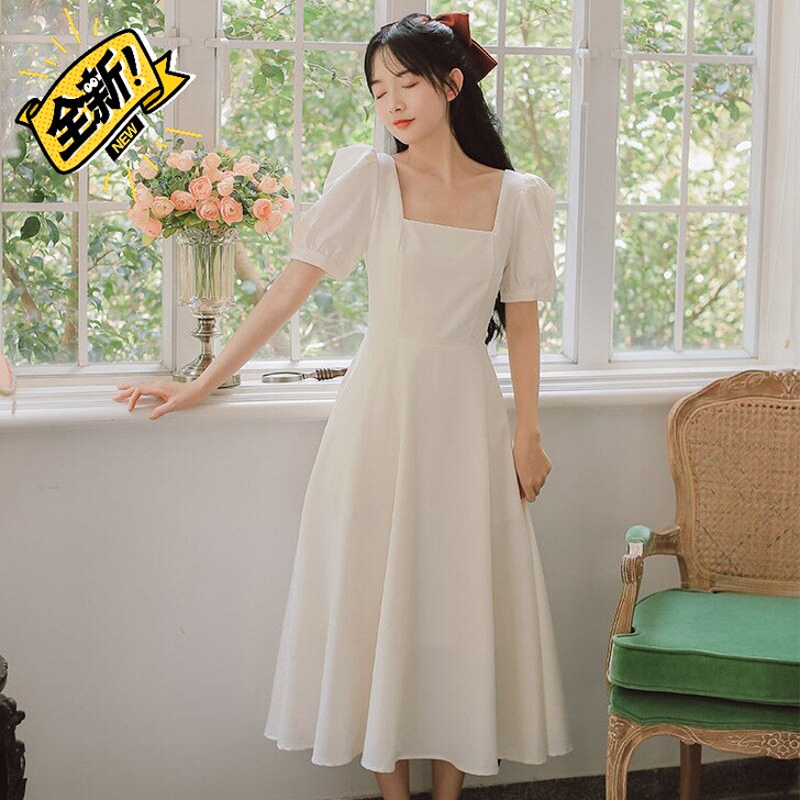 赫本风方口领连衣裙女夏法式气质泡泡袖白色裙...