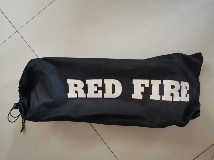 不是专业的小鱼板。大学的时候买来代步的,不...