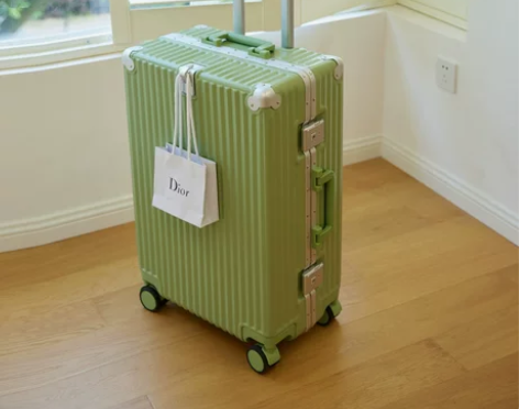 桑雅晨雾绿尊行李箱铝框款万向轮拉杆箱24寸...