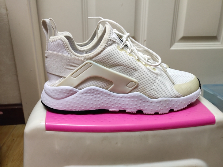 二手正品Nike Air Huarache...