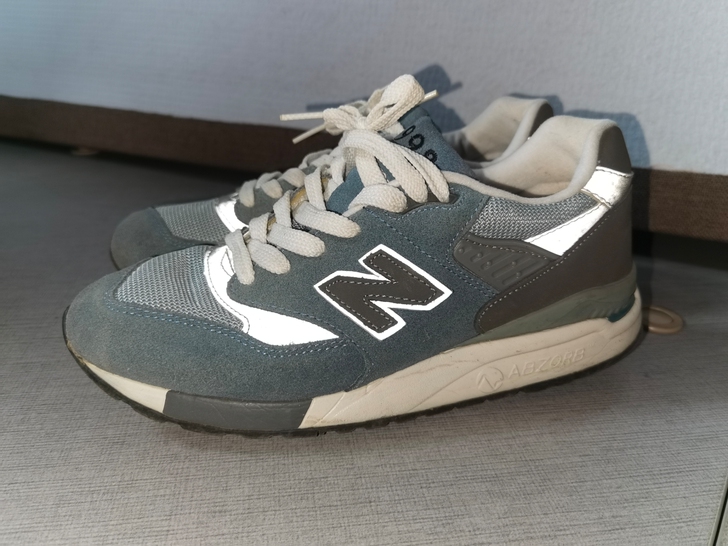 新百伦慢跑鞋，998系列，43码，怀疑真假...