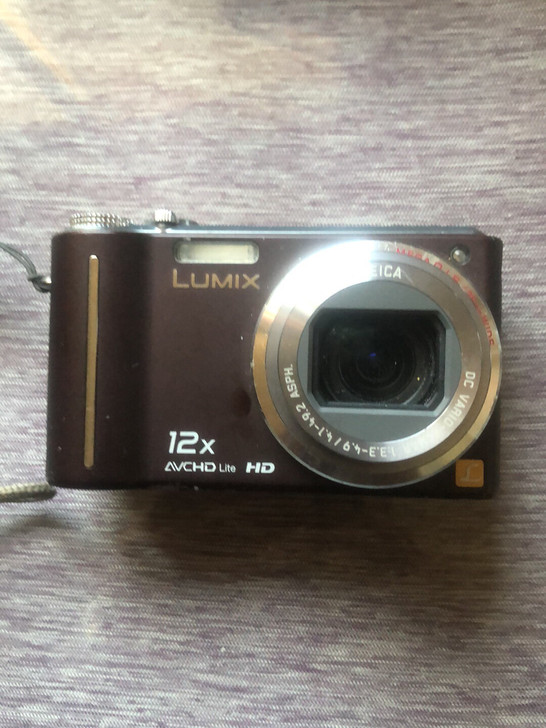 Panasonic松下数码相机DMC- T...