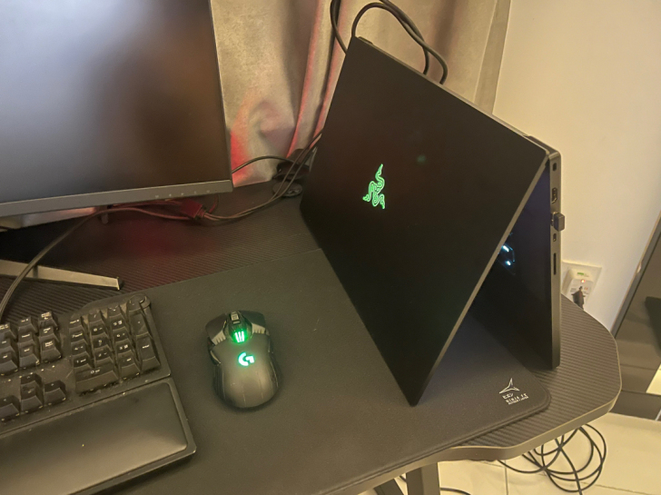 雷蛇灵刃17pro  i7+RTX2080...