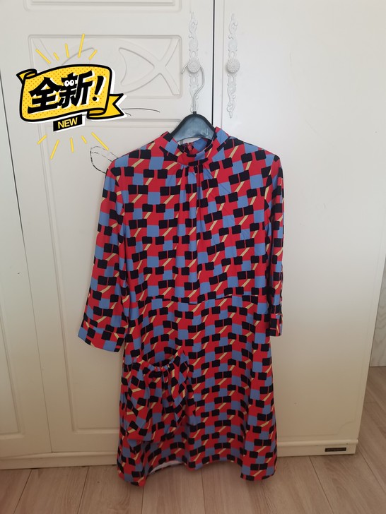 五彩缤纷的裙子，穿上你就是全村最靓的崽！全...