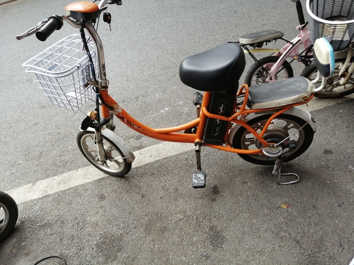 二手电动车  爱玛电动车   二手爱玛  ...
