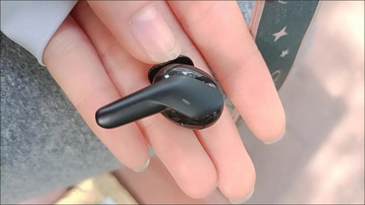 网易云音乐无线蓝牙耳机